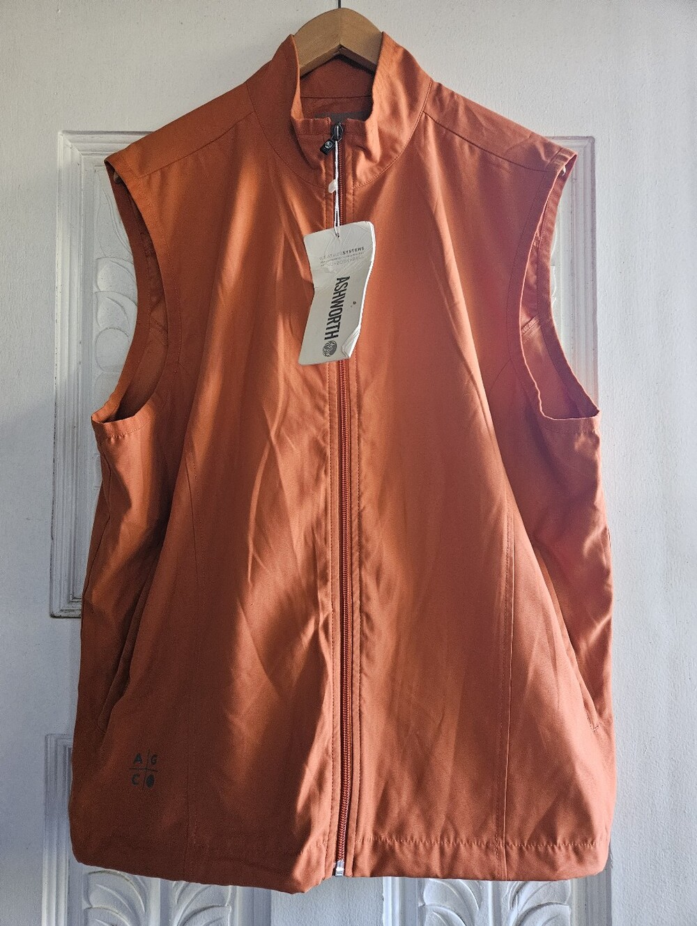 NWTS Ashworth Men's Bright Orange Zip Vest Large